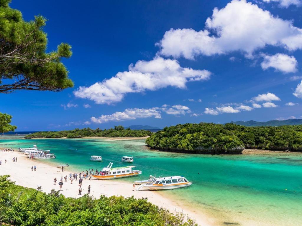 Rich Reson Ishigaki Hotel Ishigaki  Екстериор снимка